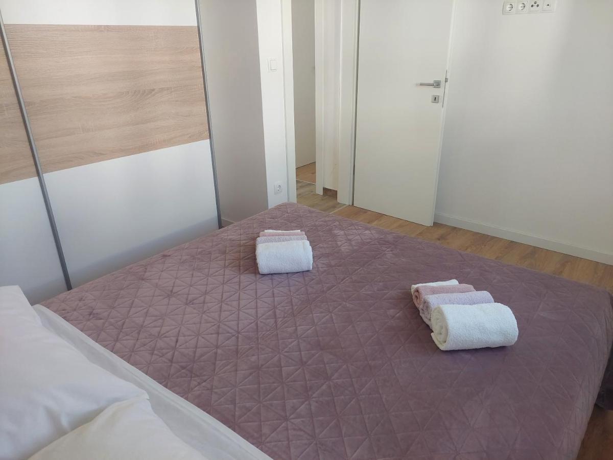 Apartment Ma Mi Trogir Exteriör bild